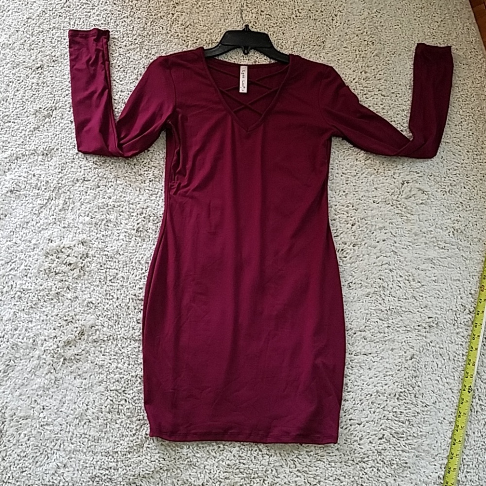 NWOT NBW SZ S BODY CONE DRESS BY LYSS LOO